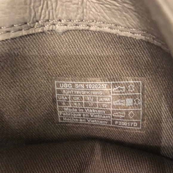 Women’s ugg boots - Picture 8 of 8